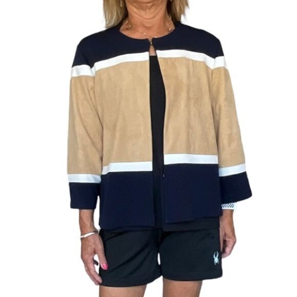 CHICO’S TRAVELERS CROP JACKET - Picture 1 of 7